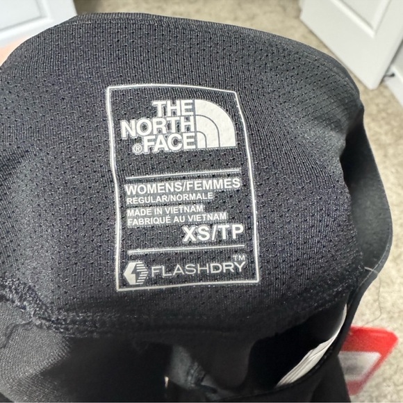 North face jacket and leggings brand new with tags size xsmall:) - Picture 9 of 9